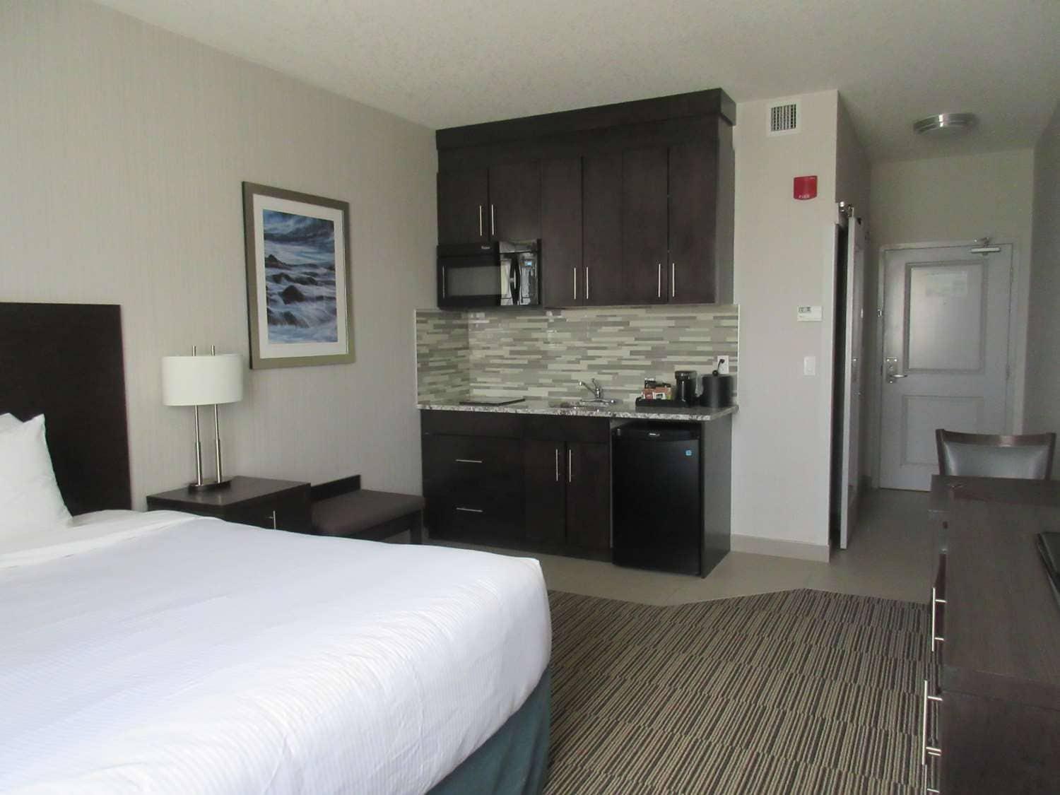 Best Western Plus Airdrie Gateway Εξωτερικό φωτογραφία