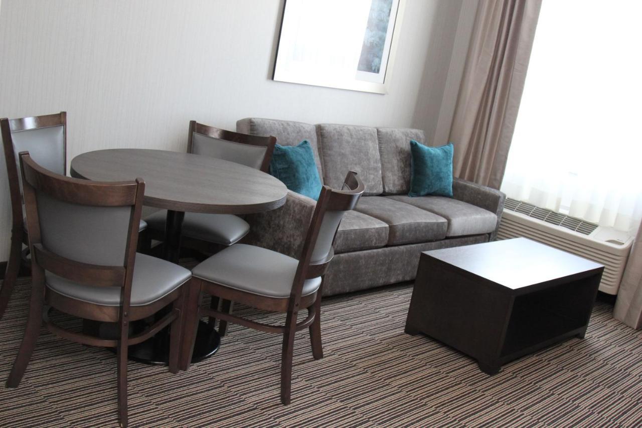 Best Western Plus Airdrie Gateway Εξωτερικό φωτογραφία
