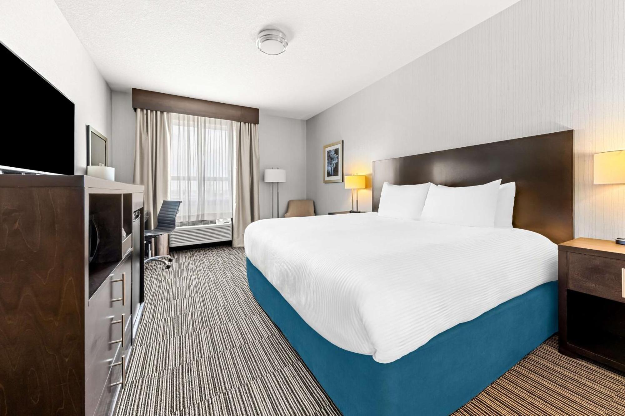 Best Western Plus Airdrie Gateway Εξωτερικό φωτογραφία