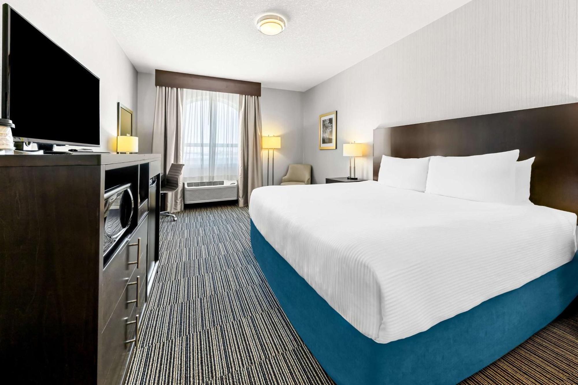 Best Western Plus Airdrie Gateway Εξωτερικό φωτογραφία